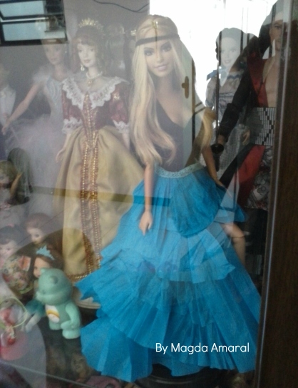 Summer já customizada em exposição na minha cristaleira; Foto: Magda Amaral/Blog Barbies Collectors
